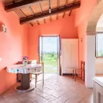 Apartament Caini - *